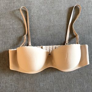 Victoria’s Secret Angel’s Secret Embrace Convertible Strapless Push-Up Bra